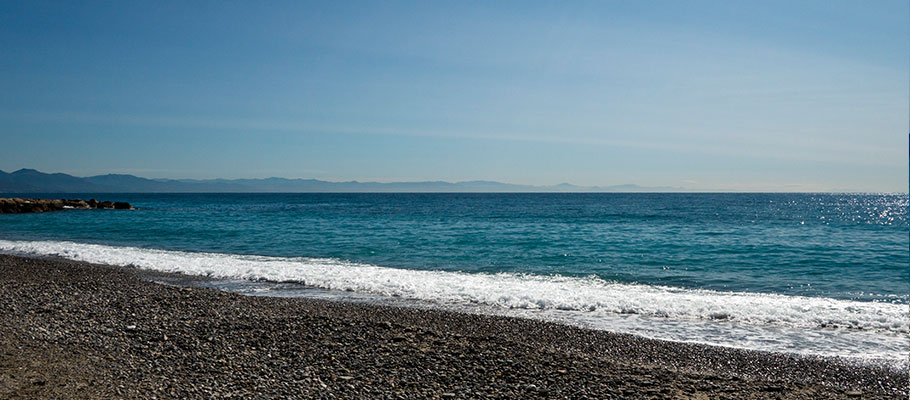 02-Il-nostro-mare-a-Noli-Liguria.jpg